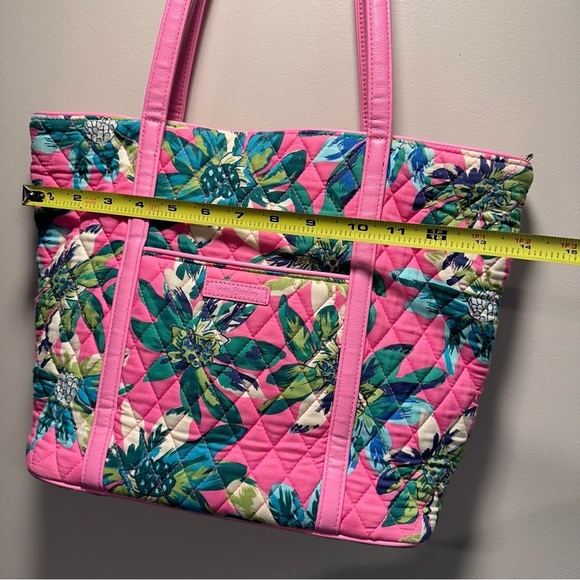 Vera Bradley Small Trimmed Vera Bag in Tropical Paradise _ Pink Teal Palm Trees - Picture 12 of 15